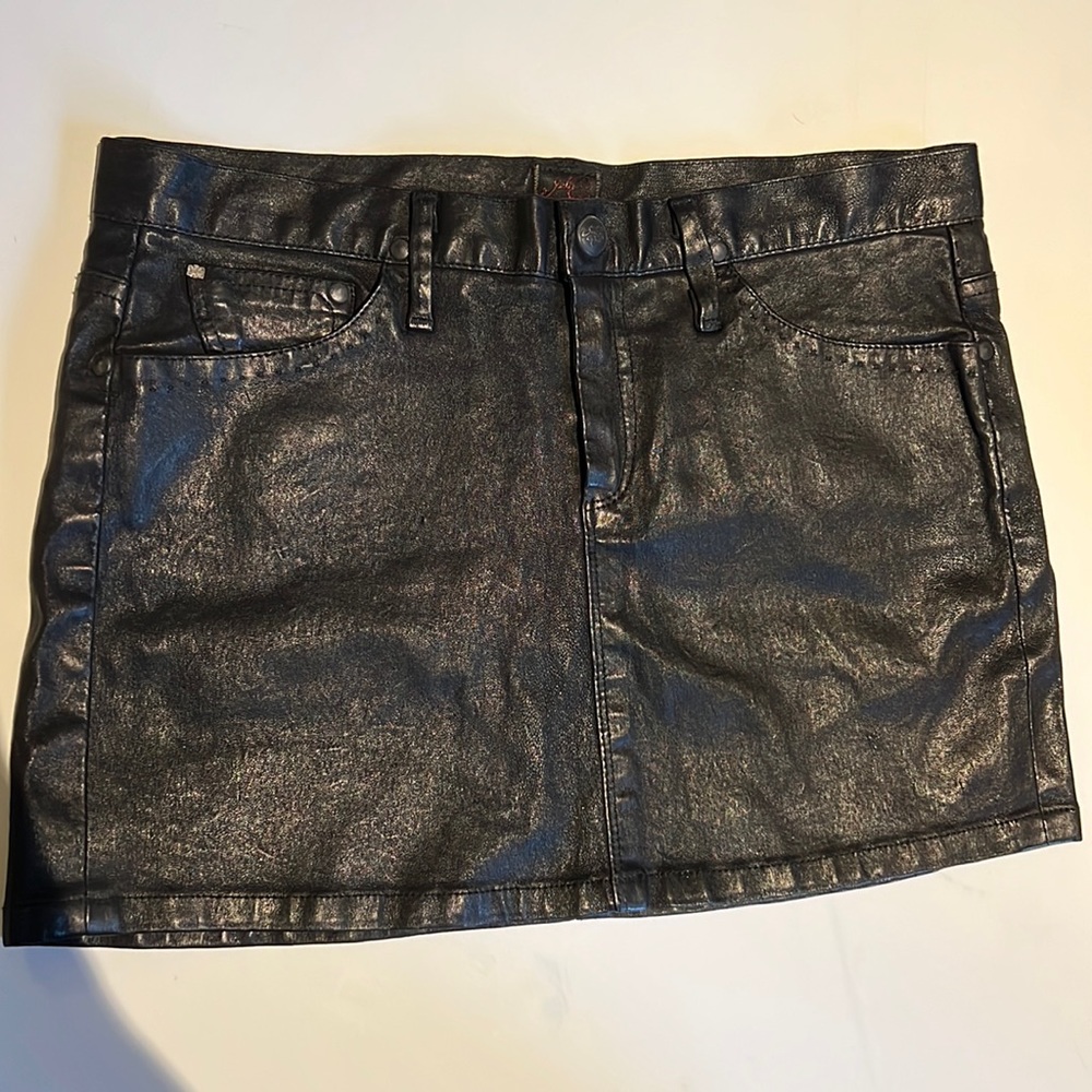GOLDSIGN black leather-like stretch mini skirt Sz: Small